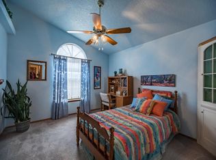 71 Mustang Rd, Edgewood, NM 87015