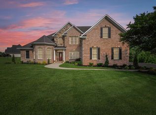 7410 Willow Leaf Cir, Roanoke, VA 24018