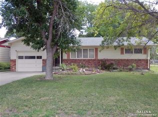 2345 Mayfair Dr, Salina, KS 67401