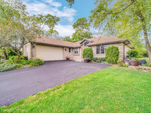 5152 Fairground Ct, Monee, IL 60449