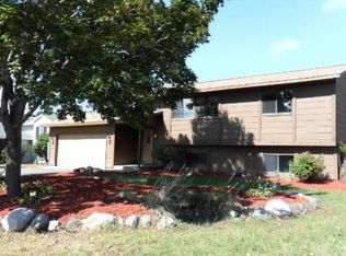 7304 114th Ave N, Champlin, MN 55316