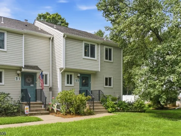 33 Fox Tail Ln, Hardyston Twp., NJ 07419
