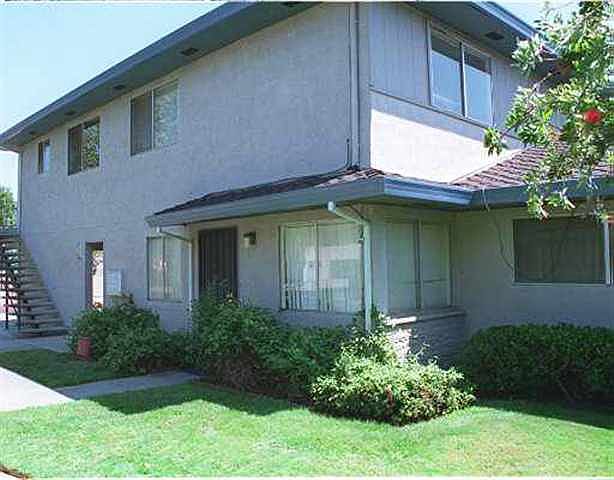 1st image of 2123 Skylark Ct APT 3