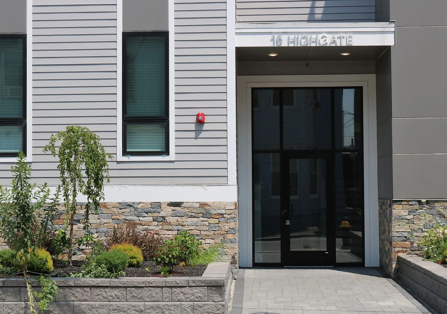 1 Bedroom Near BU, BC & Harvard — Photo 4