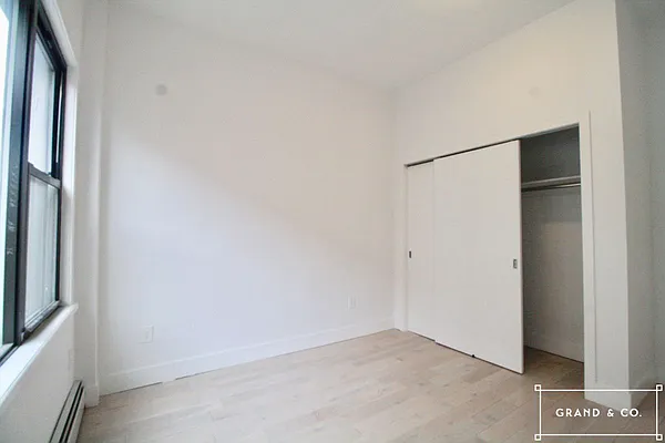 Rented by Grand & Co. | media 39