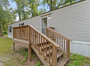 31 Atkinson Rd, Crawfordville, FL 32327
