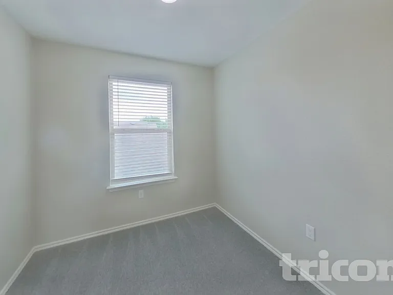 15102 Verela Dr — Photo 15