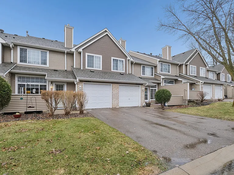 18195 Warbler Ln — Photo 27
