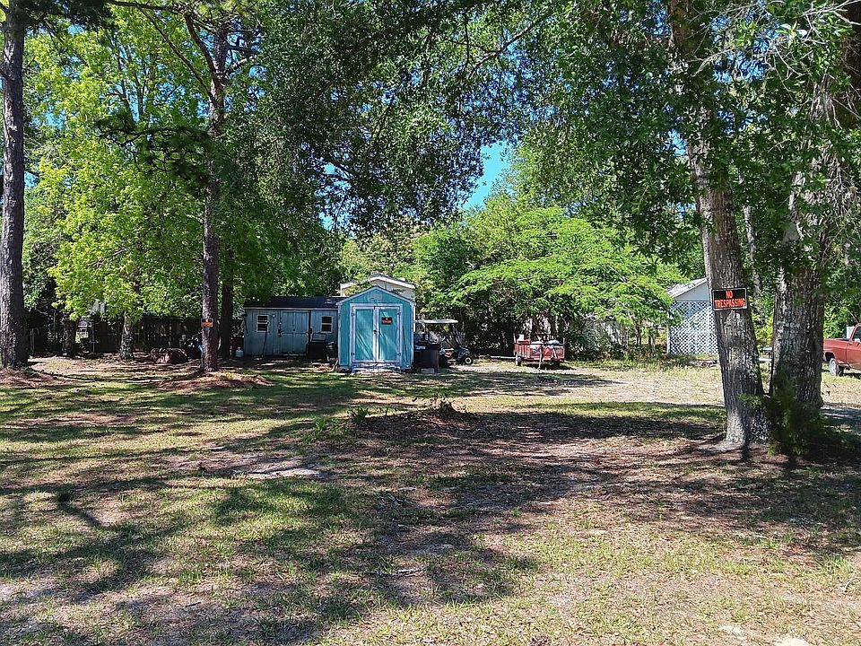 1st image of 674 Harbor Drive SE