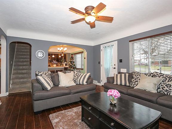 2nd image of 2607 Bremont Ave