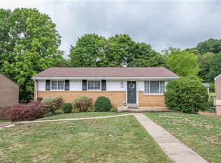 536 Newport Dr, Greensburg, PA 15601