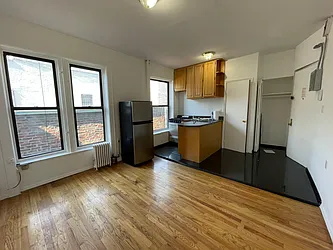 Rented by Best Apartments North Inc