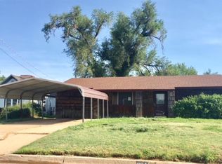 604 Madison Ave, Woodward, OK 73801