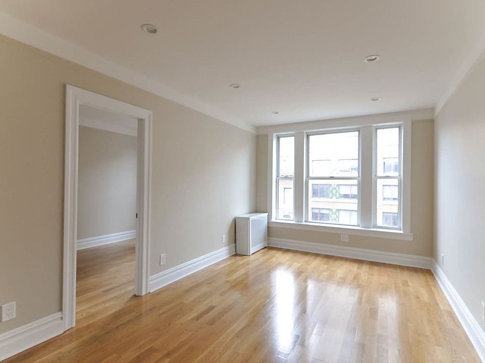 1st image of 521 W 122nd St #62