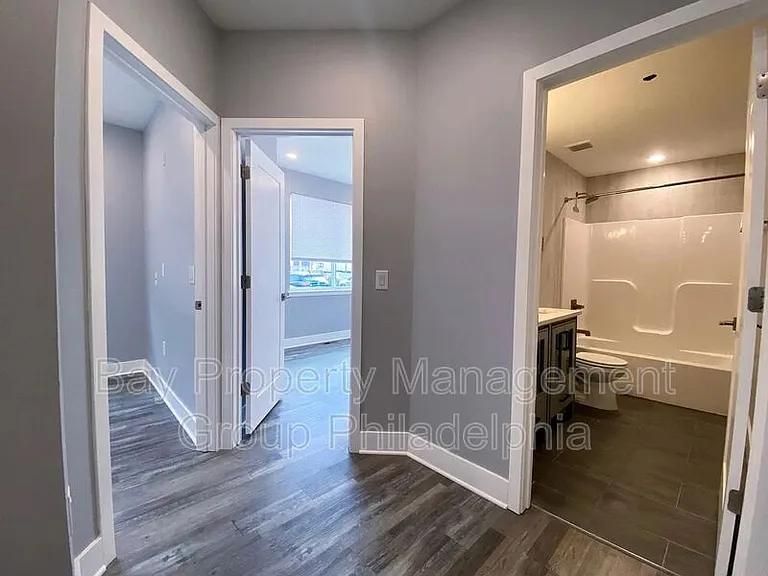 623 N 36th St #1 — Photo 7