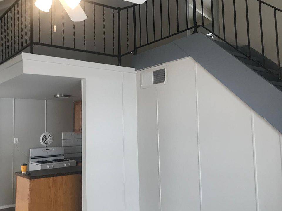 1st image of 2837 Dawnview Dr
