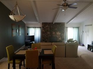40742 Auburndale Dr, Sterling Heights, MI 48313