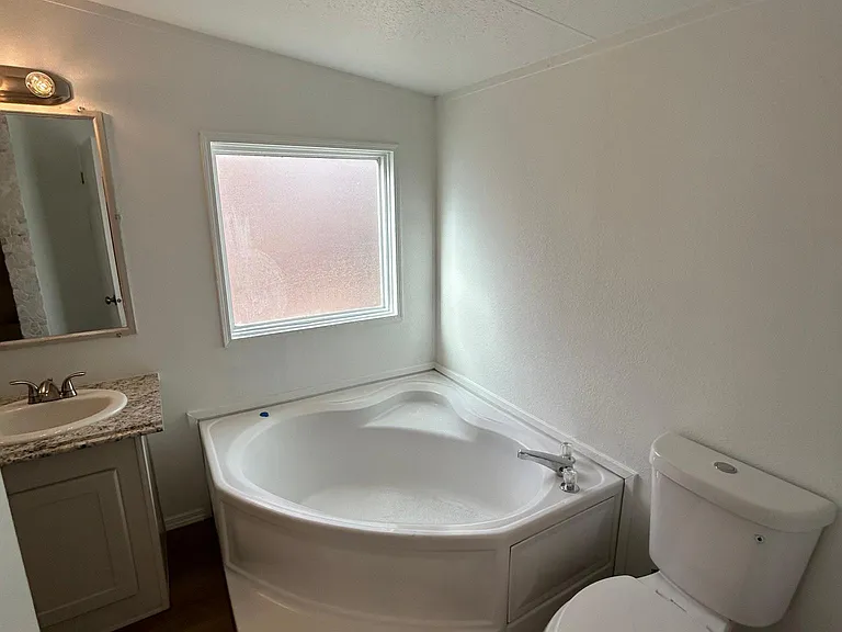 17 Meadow Lake Rd #16 — Photo 7