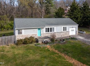 127 Royal Heights Dr, Knoxville, TN 37920