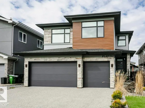 2942 Kostash Dr SW, Edmonton, AB T6W 3J8