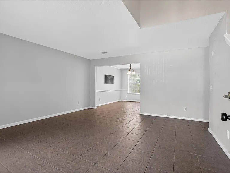 20615 Valley Wells Dr — Photo 5