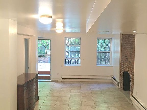 5th image of 347 E 104th St APT B