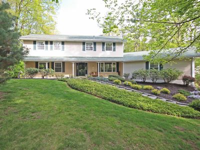 8 Stoutenburgh Dr, Hyde Park, NY, 12538