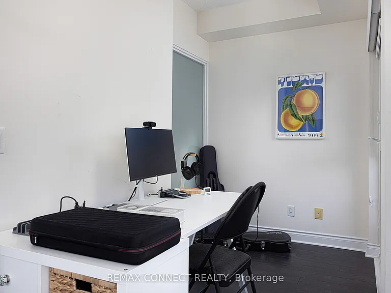 28 Ted Rogers Way #1012 — Photo 15