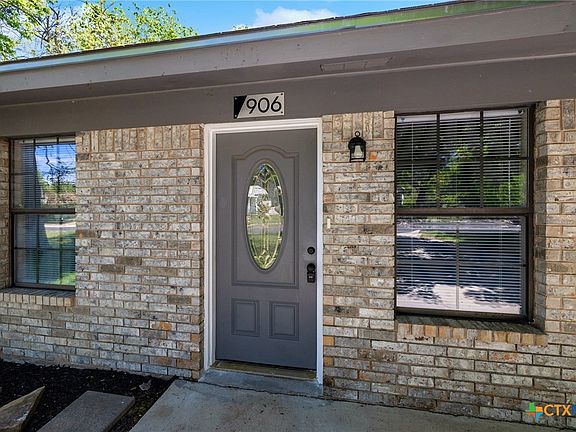 5th image of 906 E Avenue D