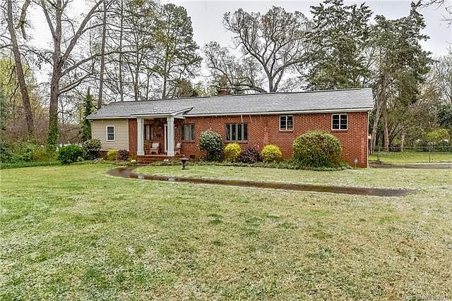 1st image of 2701 Kilborne Dr