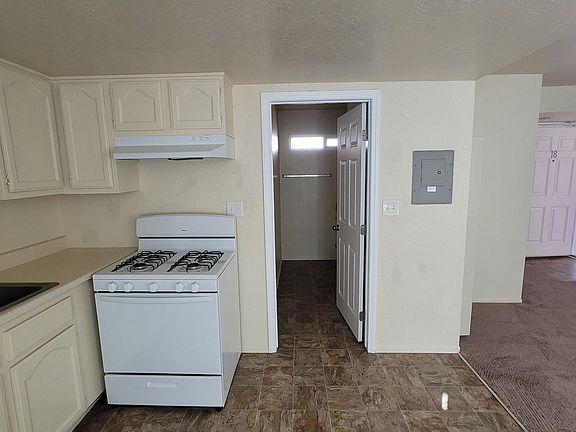 5th image of 428 16th St #18