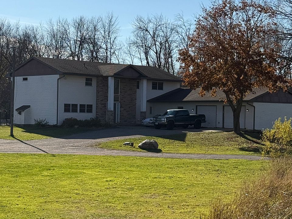 1st image of 8855 230th St E