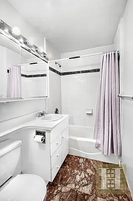 Rented by Halstead Real Estate | media 27