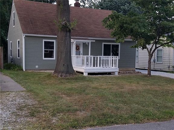 3rd image of 1913 Auten Dr