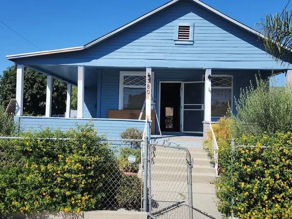 380 W 10th St, San Pedro, CA 90731