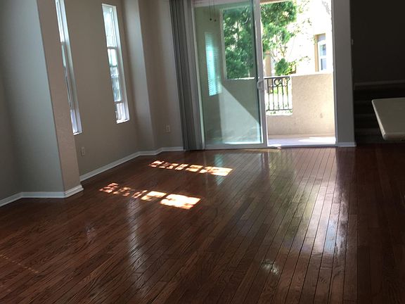 5th image of 707 Hatfield Dr