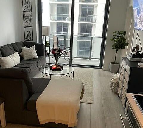 5th image of 55 SW 9th Street #3209