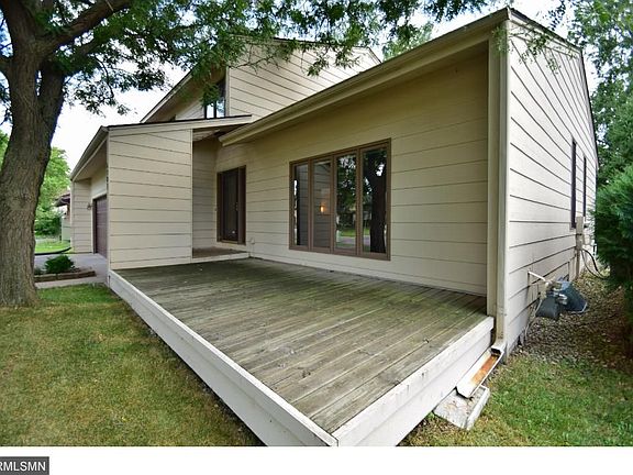 3rd image of 6781 Shingle Creek Dr N