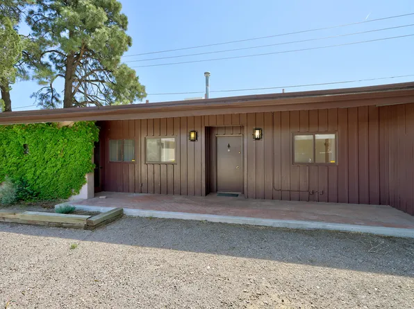 1616 Sigma Chi Rd NE, Albuquerque, NM 87106