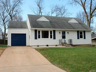10942 Three Court Dr, Saint Louis, MO, 63123