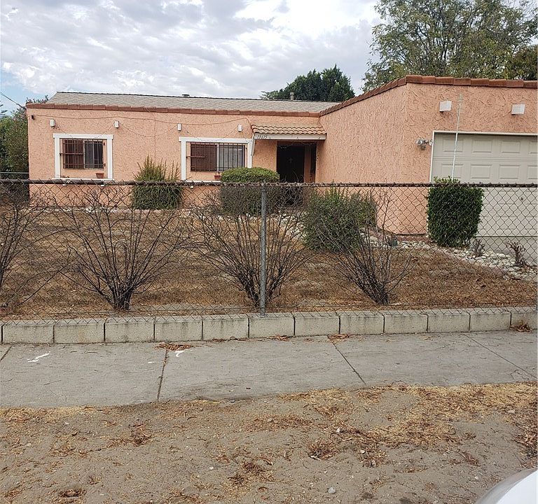 1st image of 13615 Palm Ave