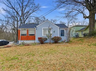 12 E Peebles Rd, Memphis, TN 38109