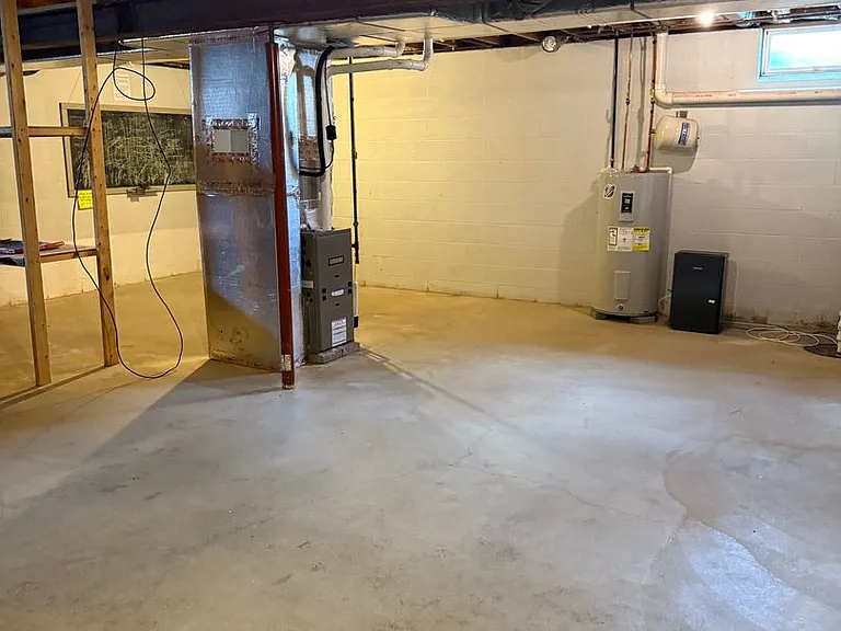 1560 Buttercup Dr — Photo 26