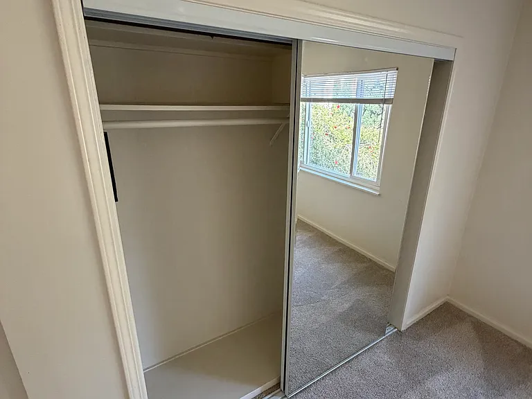 273 Macarthur Blvd #207 — Photo 9