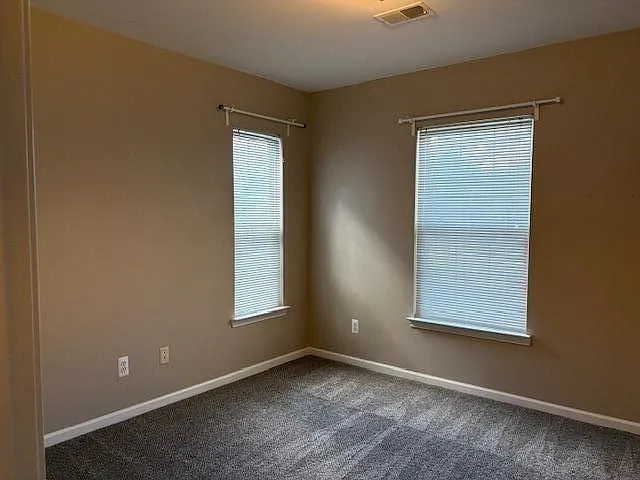 2692 S Knightsbridge Cir — Photo 14
