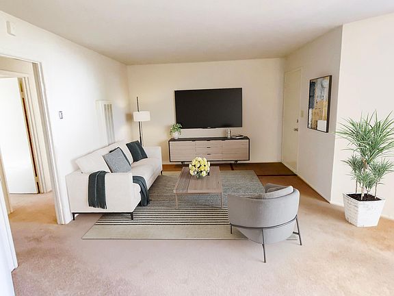 3rd image of 752 San Jule Ct #3