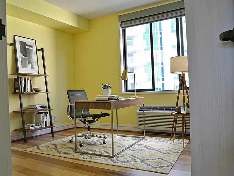2021 1st Ave #C12 — Photo 13