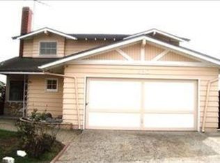 630 E Adomar St, Carson, CA 90745