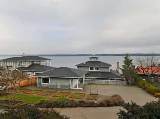25770 Gold Beach Dr SW, Vashon, WA 98070