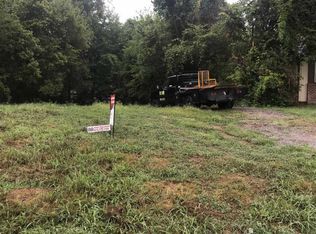 217 Creekside Dr, Clarksville, TN
